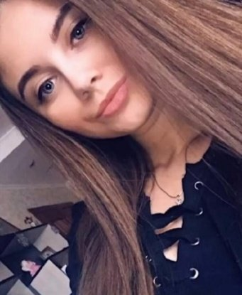 Я Марго, опытная и разносторонняя проститутка из Москвы. Мои услуги включают индивидуальное сопровождение, эротический массаж и незабываемый секс. Я с легкостью создаю идеальную атмосферу утехи и наслаждения. Отзывы моих довольных клиентов говорят о моих навыках ичтении желаний. Кроме того, я обладаю потрясающей коллекцией фотографий, которые подчеркнут мою красоту и женственность. Разрешите себе насладиться моей компанией в Москве, и я позабочусь о создании восхитительных моментов для нас обоих. 10130, 25 лет